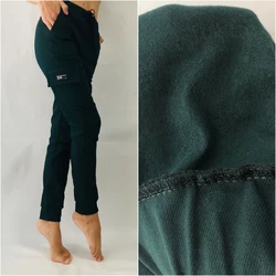 Теплые брюки с накладными карманами, СТРЕЙЧ-КОТТОН N° 0126 зеленый (НА ФЛИСЕ)