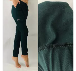 Теплые брюки с накладными карманами, СТРЕЙЧ-КОТТОН N° 0126 зеленый (НА ФЛИСЕ)